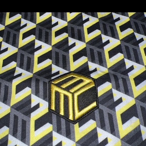 New MCM Mens T-Shirt Sz Large - Picture 4 of 5